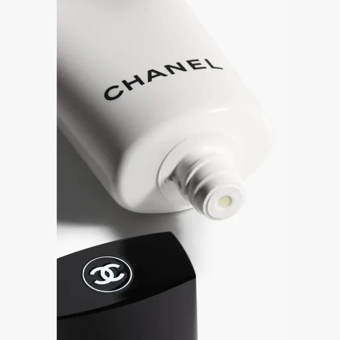 CHANEL LA MOUSSE Cleansing Cream-to-Foam – (150ml)