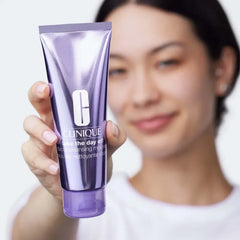 Clinique Take the Day Off Facial Cleansing Mousse – (125ml)